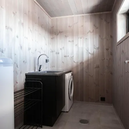 Premium Penthouse Near Strandafjellet & Geiranger - Panoramic Mountain Views & Sauna * Stranda (More og Romsdal)