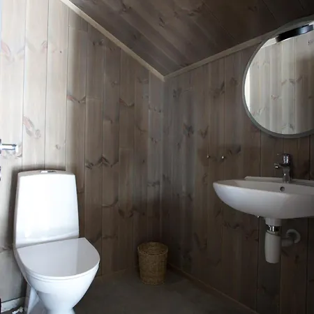 Premium Penthouse Near Strandafjellet & Geiranger - Panoramic Mountain Views & Sauna Apartment *